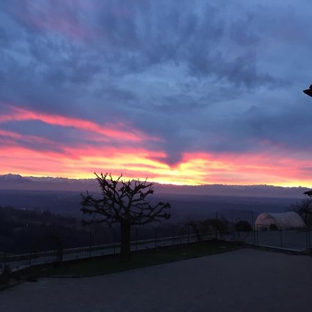 Appartamento Nelle Langhe Новелло Экстерьер фото