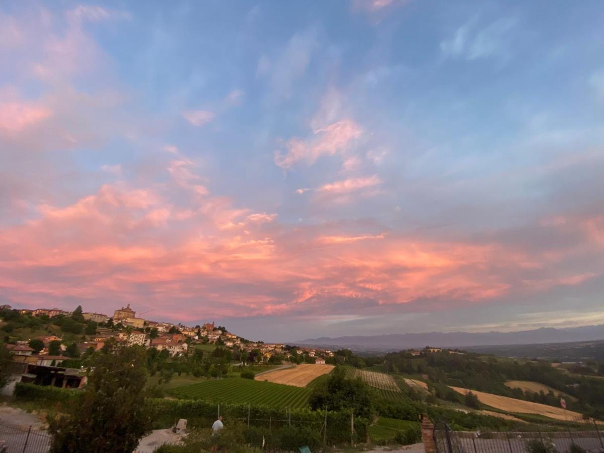 Appartamento Nelle Langhe Новелло Экстерьер фото